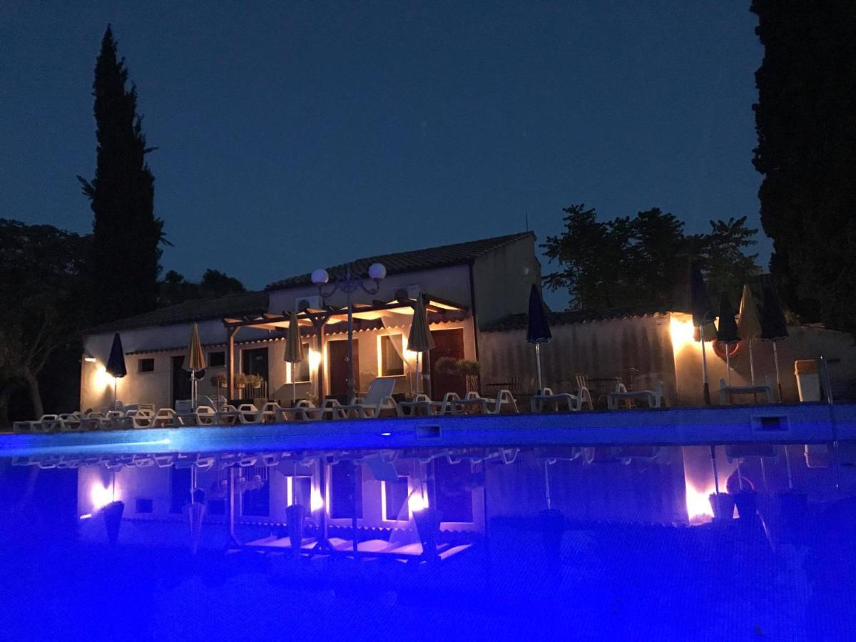Villa Tasca กัลตาจีโรเน ภายนอก รูปภาพ